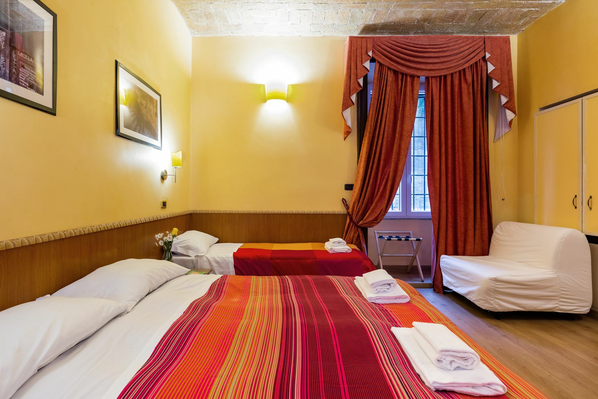 Domus Avi - 3* Roma